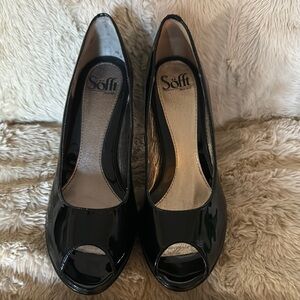 Sofft Black Peep Toe Heels